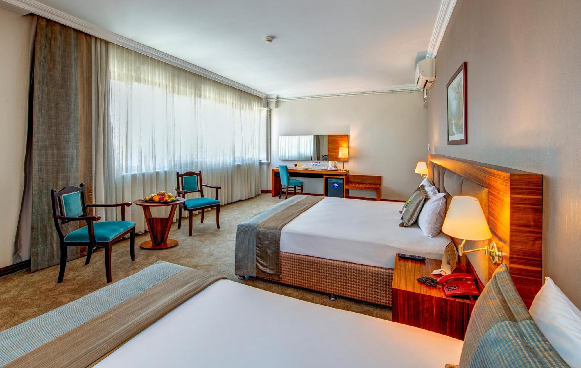 เบรา คอนยา โอเตล Hotel ภายนอก รูปภาพ