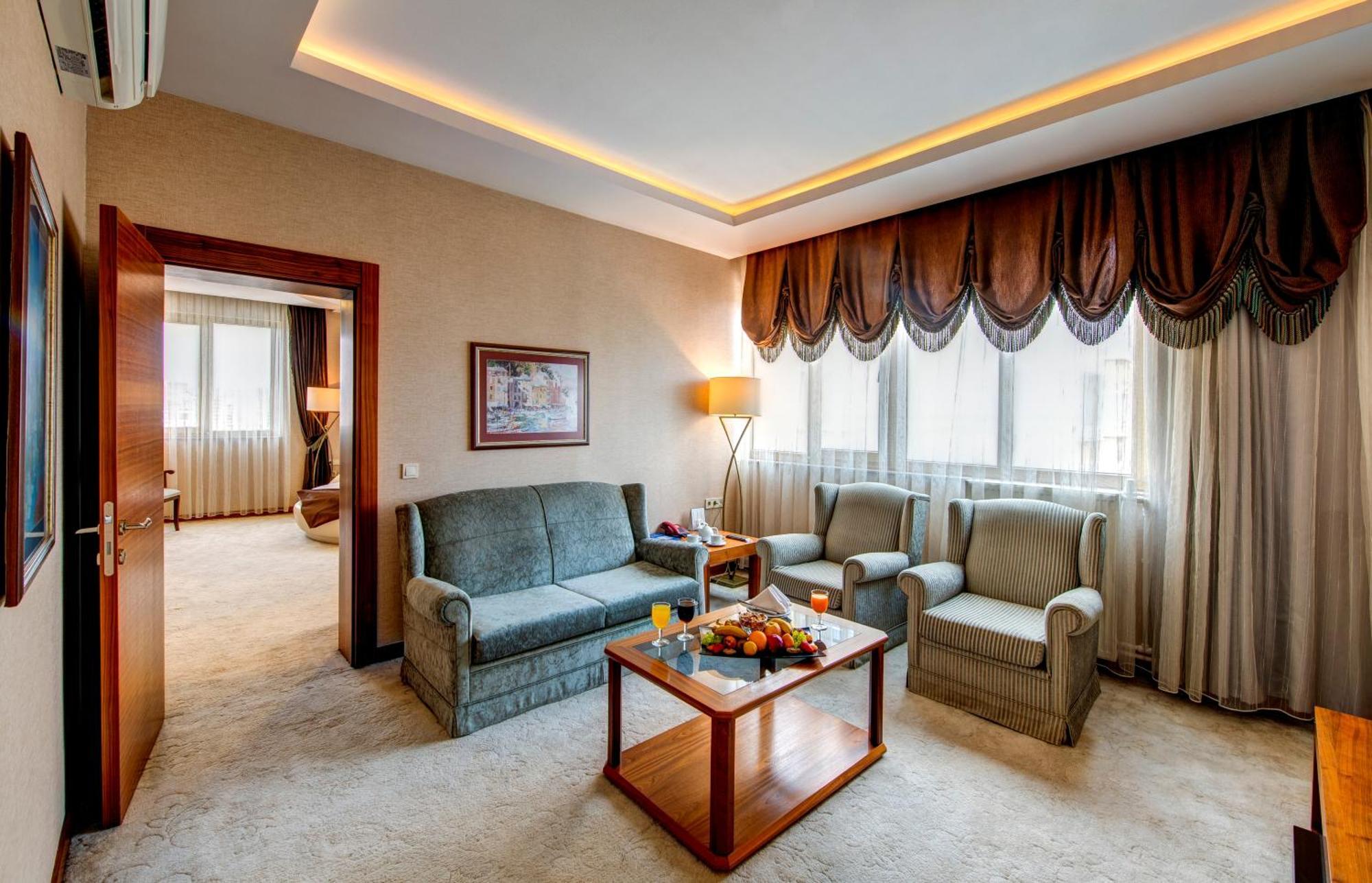 เบรา คอนยา โอเตล Hotel ภายนอก รูปภาพ